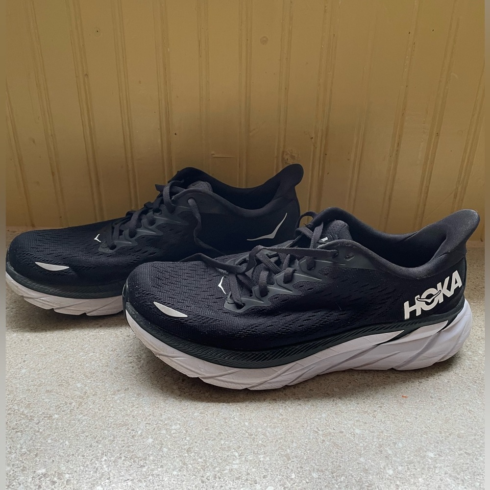 Hoka Clifton 8 Women’s Running Shoes